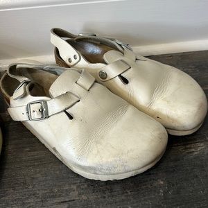 Birkenstock clogs white needs a good cleaning size 38/8